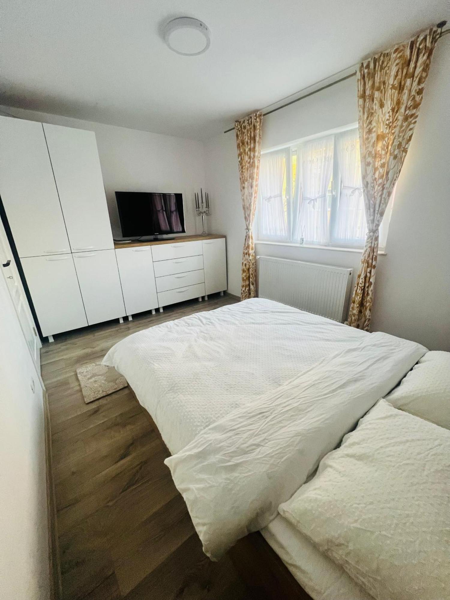 Apartament Orizont Suceava Esterno foto